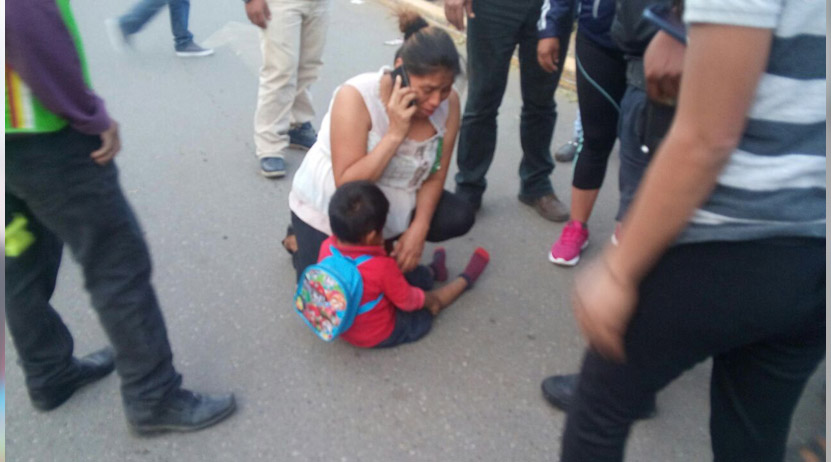 Arrollan a niño en el crucero de Plaza Bella, Oaxaca | El Imparcial de Oaxaca Arrollan a niño en el crucero de Plaza Bella, Oaxaca | El Imparcial de Oaxaca