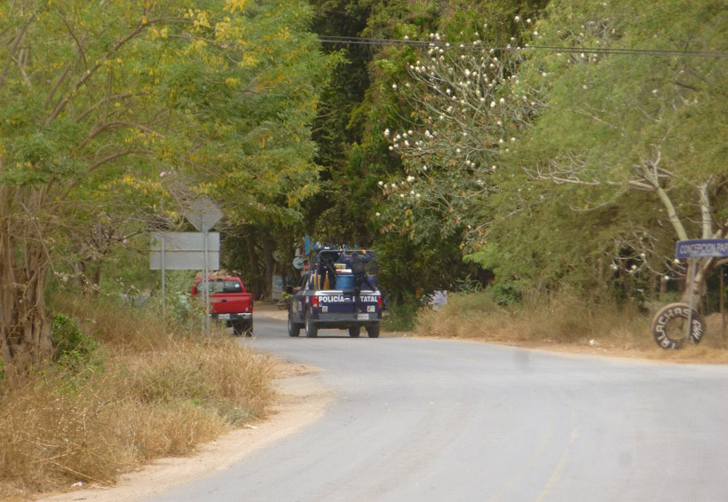 Investigan a 12 policías en Oaxaca por vínculos con robo de gasolina. Noticias en tiempo real