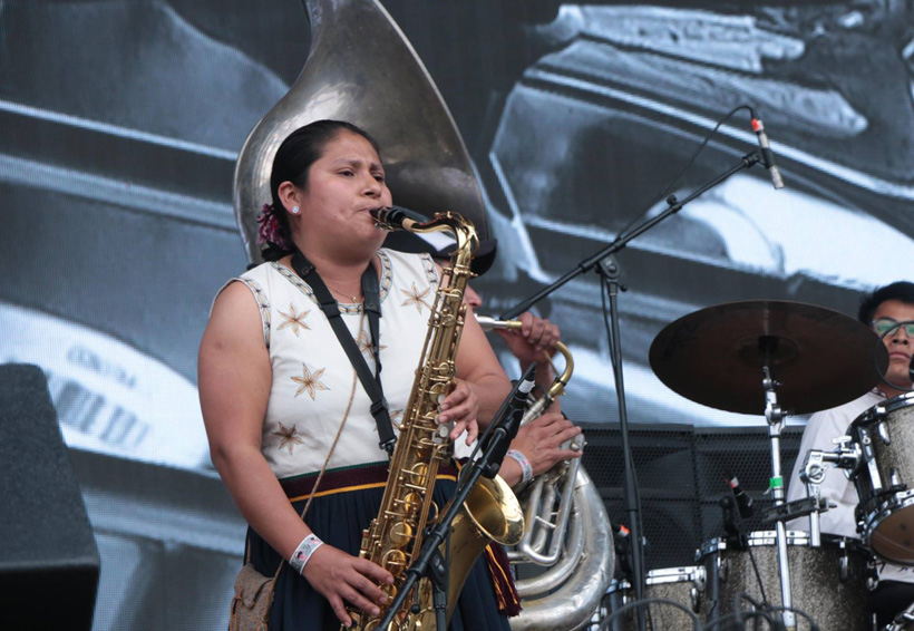 Banda Regional Mixe de Oaxaca suena en el Vive Latino. Noticias en tiempo real