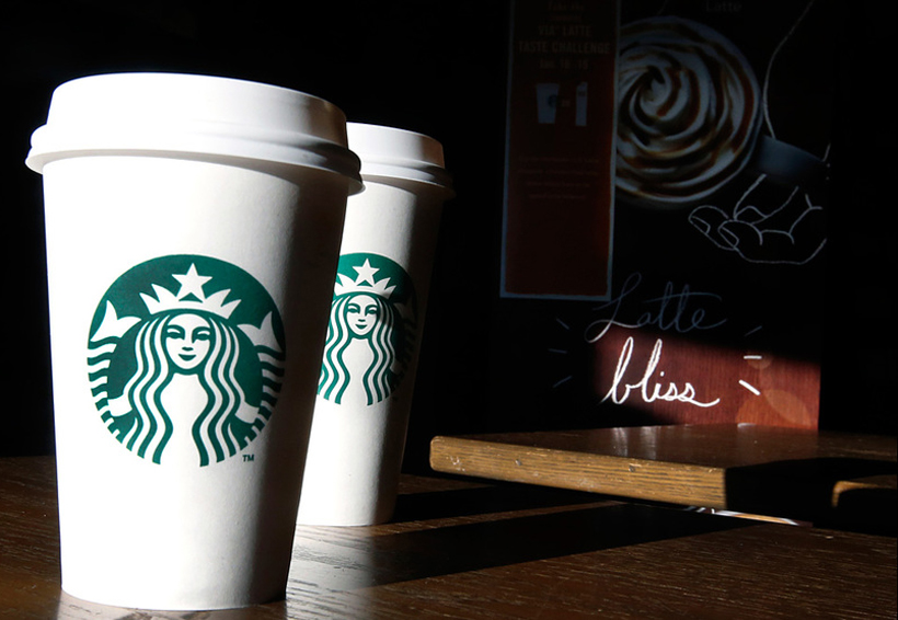 Starbucks podría usar advertencias sobre cáncer en sus productos. Noticias en tiempo real