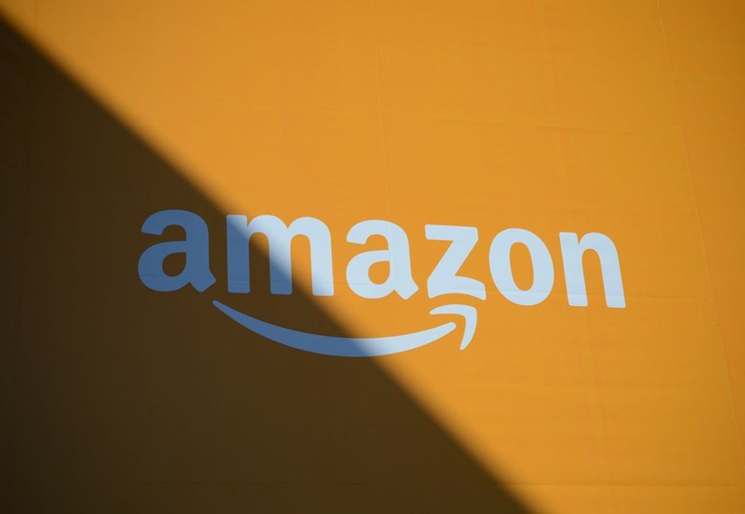 Acciones de Amazon lideran las caídas en Wall Street a mitad de semana. Noticias en tiempo real