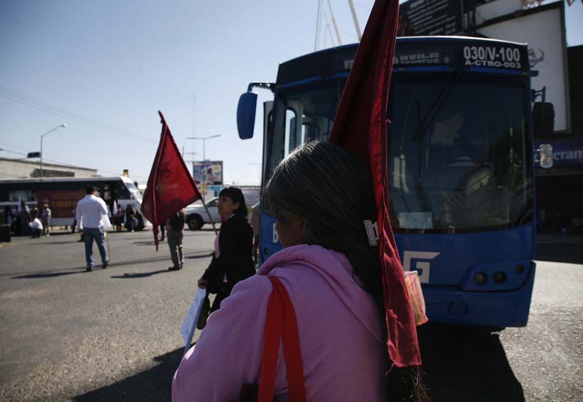 Se dispara cantidad de bloqueos viales en Oaxaca. Noticias en tiempo real