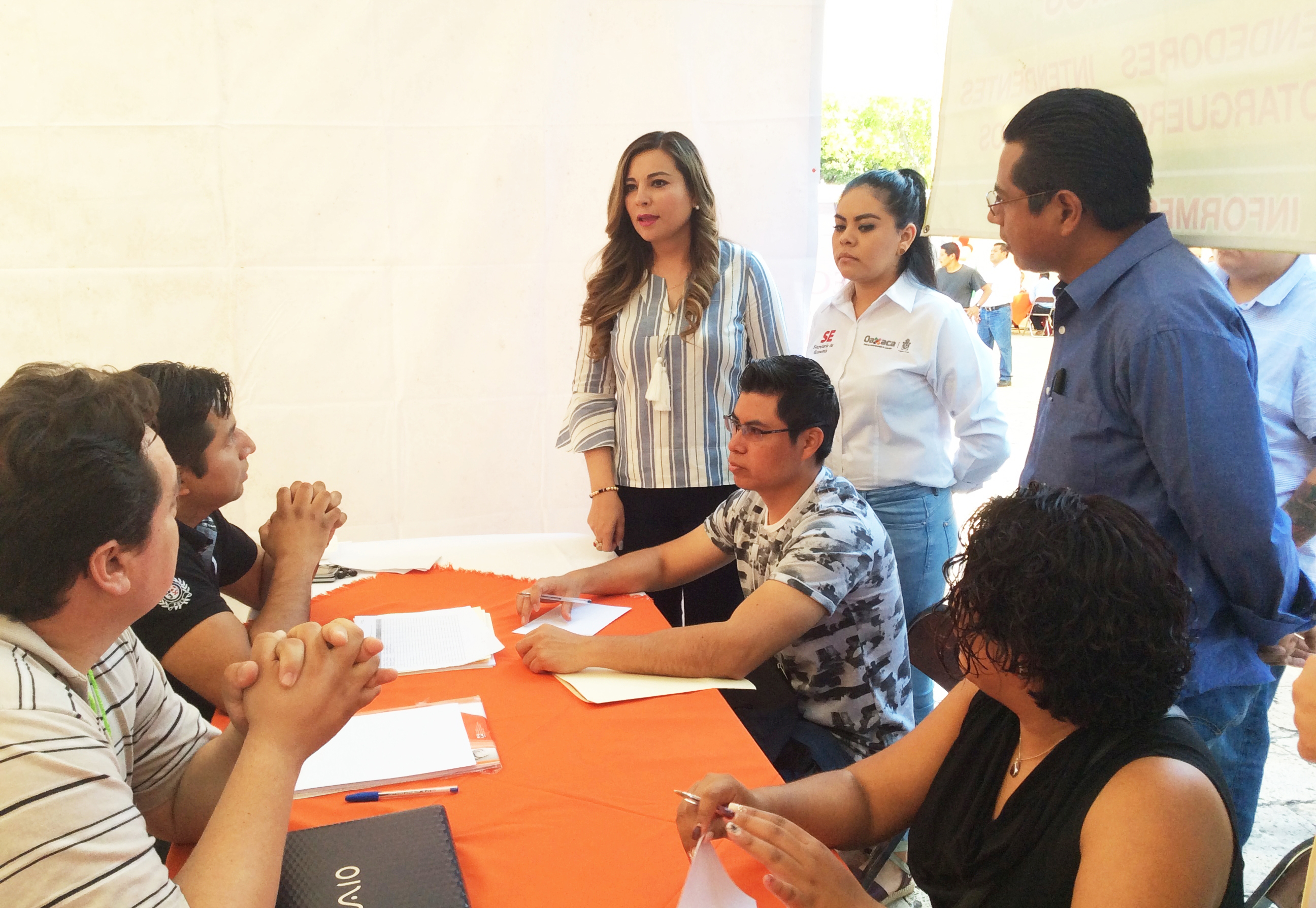 Ofertan empleos mediante Feria Nacional en la Mixteca de Oaxaca. Noticias en tiempo real