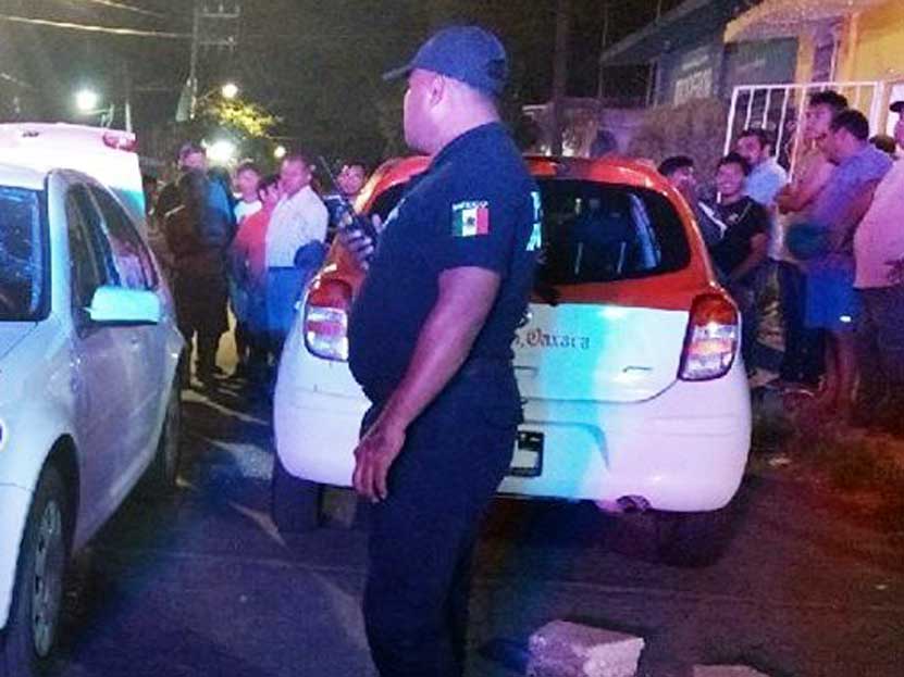 Dos lesionados tras pelea campal en calles de Juchitán. Noticias en tiempo real