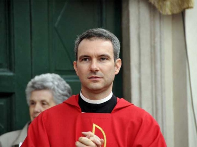 Cae sacerdote acusado de pornografía infantil en el Vaticano. Noticias en tiempo real