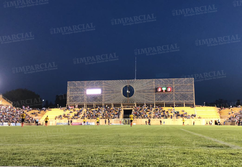 Alebrijes de Oaxaca  y Leones Negros empatan en semifinal de ida. Noticias en tiempo real