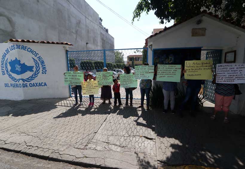 Colonos de San Juanito  piden apoyo de la DDHPO. Noticias en tiempo real