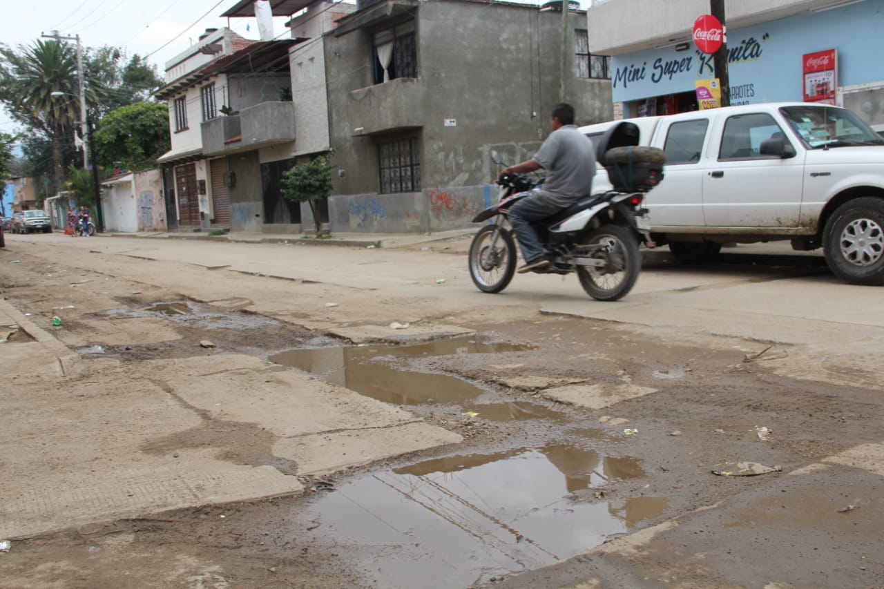 Obras inconclusas afectan a la ciudadanía, denuncian en Oaxaca. Noticias en tiempo real