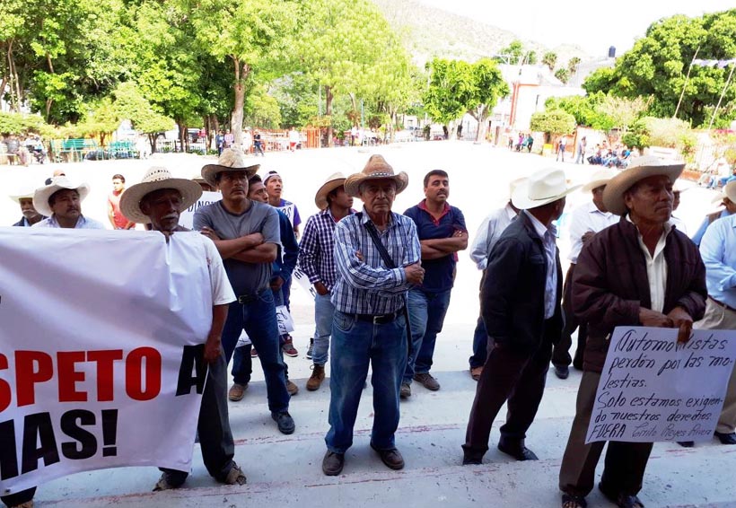Protestan en San Pedro y  San Pablo Tequixtepec. Noticias en tiempo real