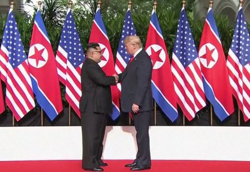 Trump y Kim comienzan con un histórico apretón de manos en Singapur. Noticias en tiempo real