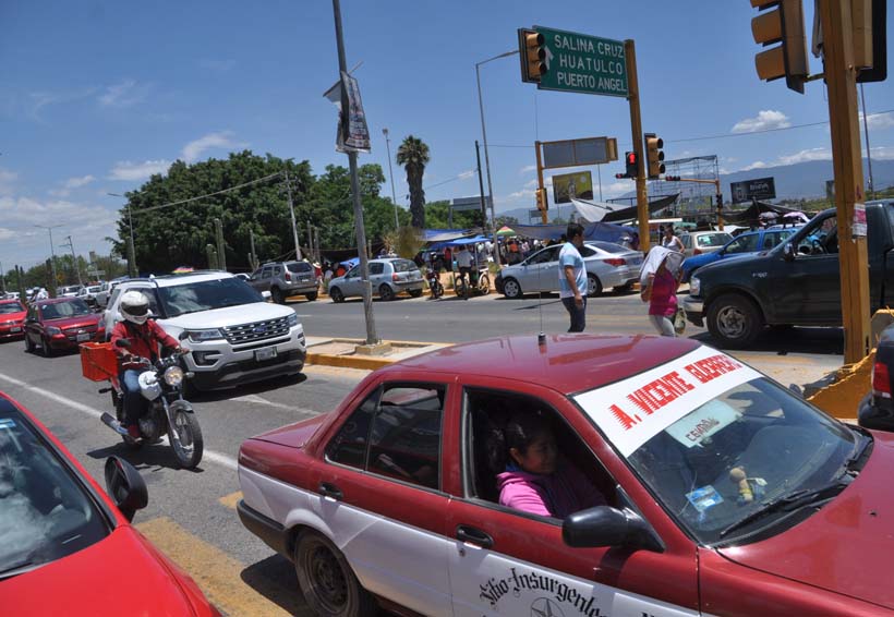 Reactiva Sección 22 los bloqueos en Oaxaca. Noticias en tiempo real