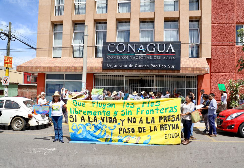 Protestan contra la  privatización del agua oranizaciones de Oaxaca. Noticias en tiempo real