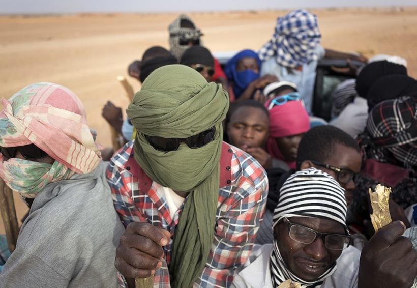 Más de 12 mil migrantes abandonados por Argelia. Noticias en tiempo real