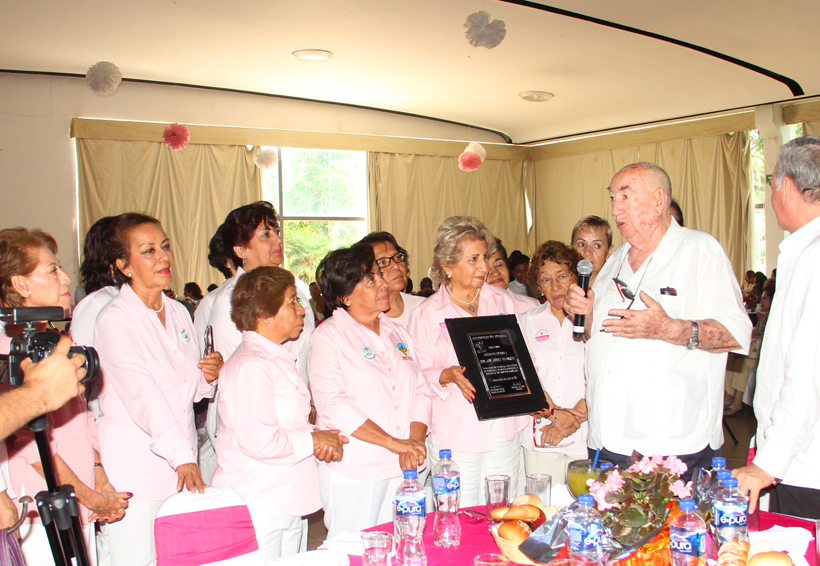 Reto Oaxaca recauda fondos  para las mujeres operadas de cáncer de mama. Noticias en tiempo real