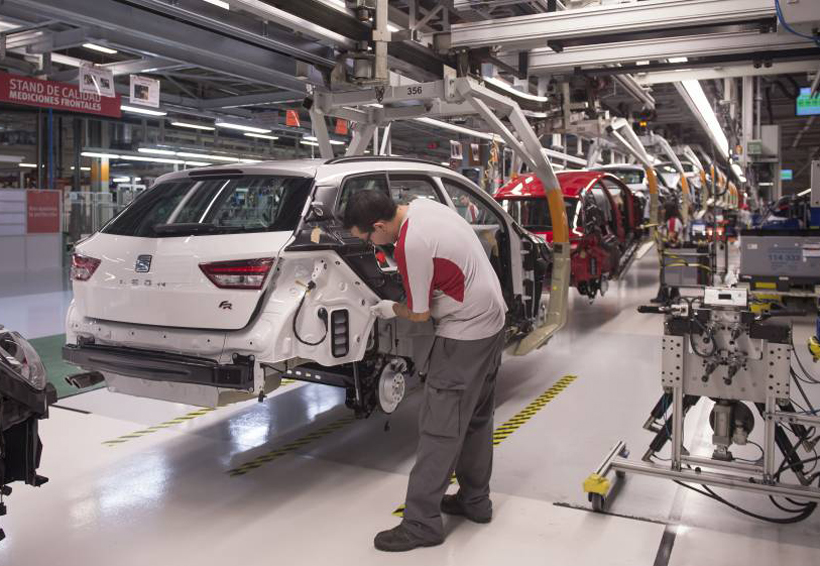 Principales fabricantes de vehículos de EU reportan alza en sus ventas. Noticias en tiempo real