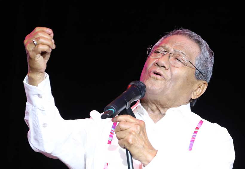 Armando Manzanero le canta a Oaxaca. Noticias en tiempo real