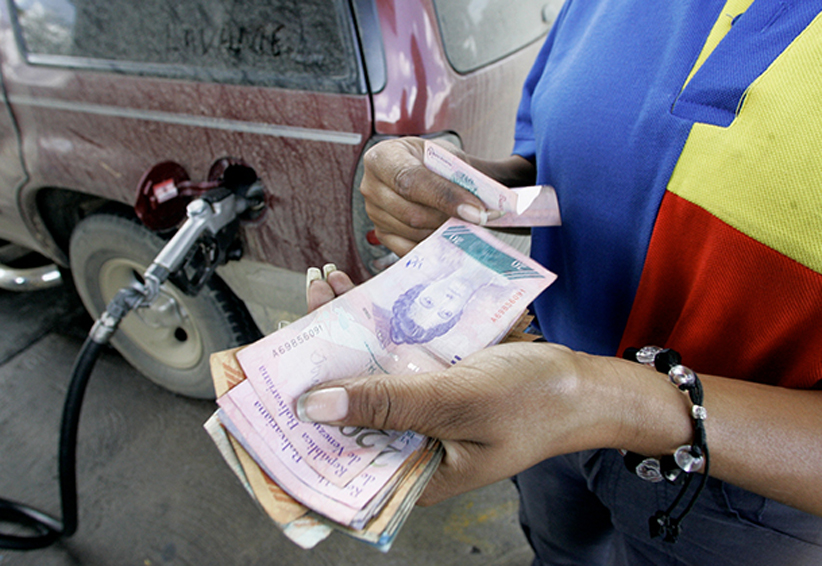 Venezuela regulizará la gasolina… seguirá siendo la más barata del mundo. Noticias en tiempo real