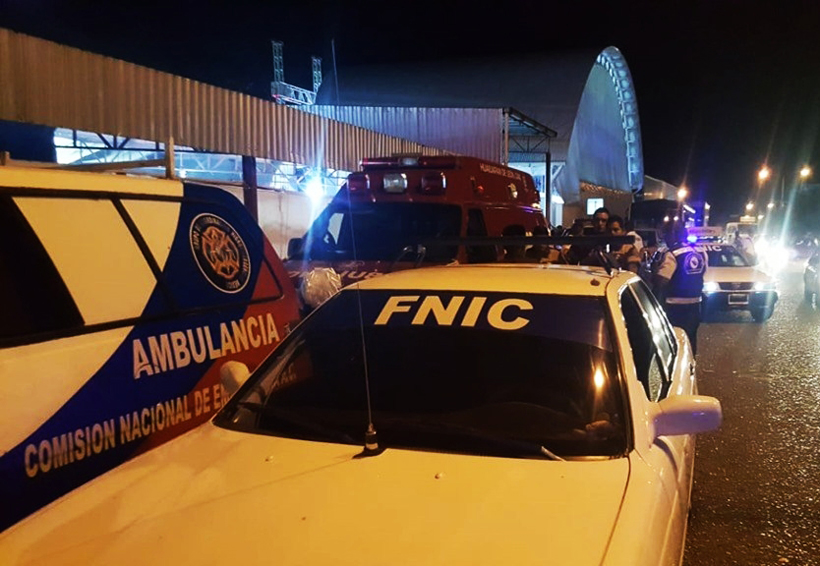 Taxistas de la Mixteca obstaculizan  salida de ambulancias. Noticias en tiempo real