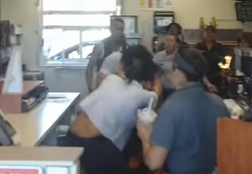 Video: Otra pelea en un McDonald’s entre empleada y un cliente. Noticias en tiempo real