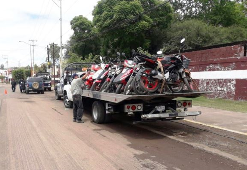 Operativo en la Mixteca aseguran 17 motocicletas. Noticias en tiempo real
