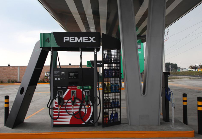 Pemex inaugura la primera gasolinera bajo su nueva franquicia. Noticias en tiempo real