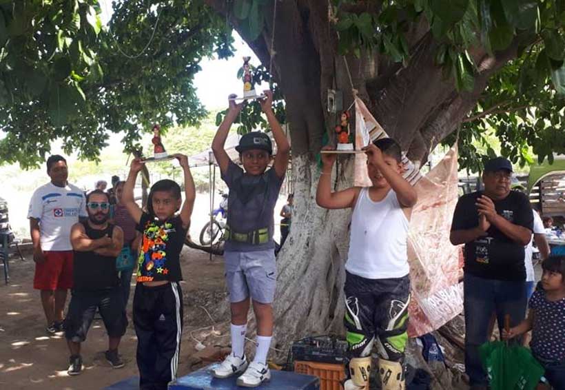 Corrieron en Tehuantepec | El Imparcial de Oaxaca Corrieron en Tehuantepec | El Imparcial de Oaxaca
