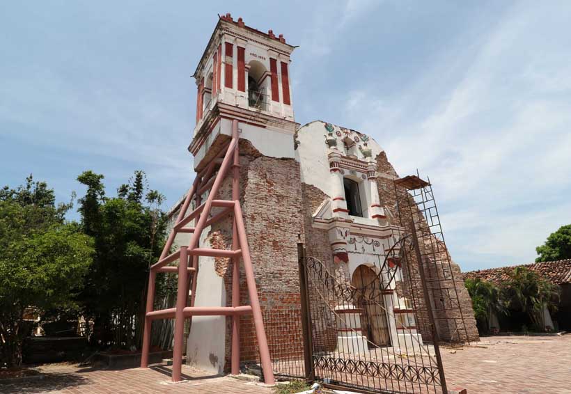 Reflejan monumentos desastre histórico en Juchitán. Noticias en tiempo real