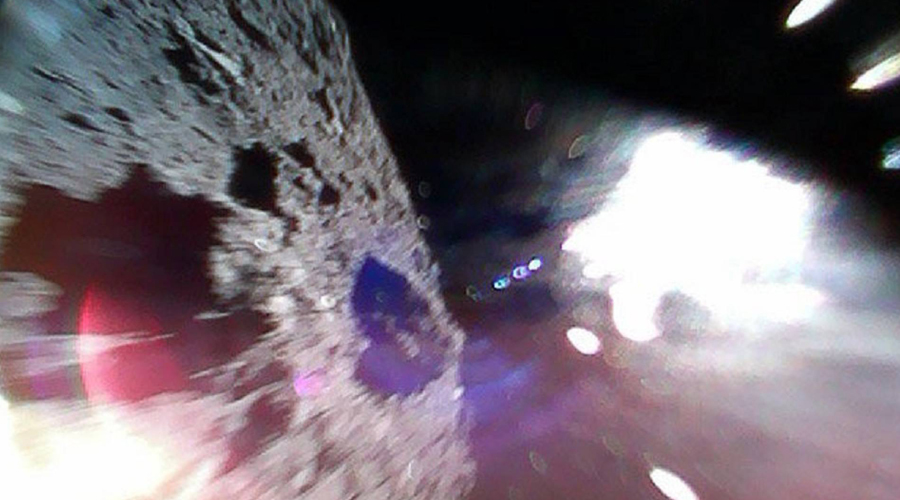 Japón logra posar dos naves en un asteroide por primera vez. Noticias en tiempo real