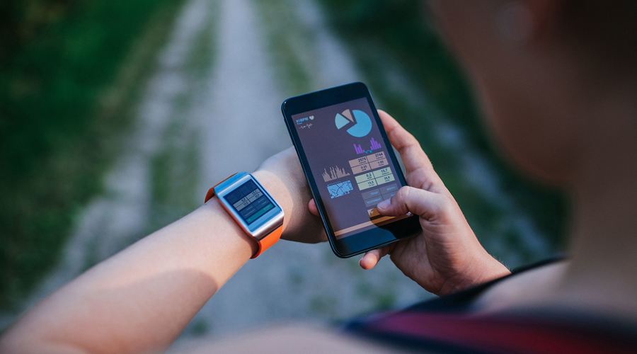 Usa la tecnología para mantenerte en forma: aplicaciones “fitness”. Noticias en tiempo real