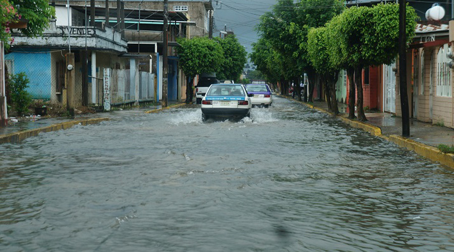 Tuxtepec estable, pese a intensas lluvias. Noticias en tiempo real