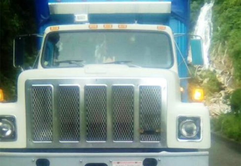 Roban camión en la carretera a Tehuacán. Noticias en tiempo real