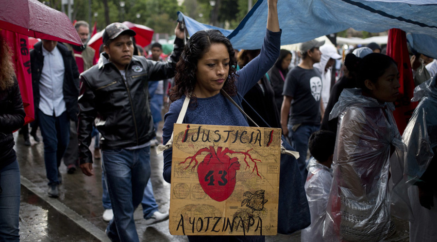 Liberan a ocho implicados en la desaparición de los 43 estudiantes de Ayotzinapa. Noticias en tiempo real