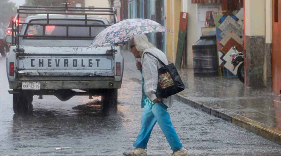 92 municipios de Oaxaca suspenden clases por fuertes lluvias. Noticias en tiempo real