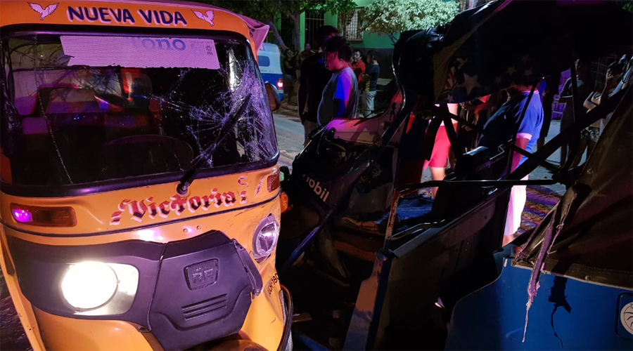 Choque de mototaxis en Juchitán, deja tres personas heridas. Noticias en tiempo real
