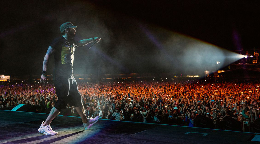 Eminem rapea el tema “Venom” desde arriba del Empire State. Noticias en tiempo real
