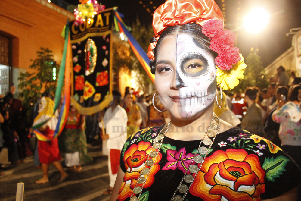 Magna Comparsa de Muertos en Oaxaca. Noticias en tiempo real