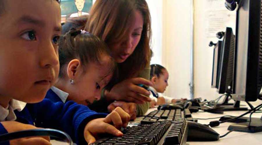 México quiere crear una alianza global contra el ciberacoso infantil. Noticias en tiempo real