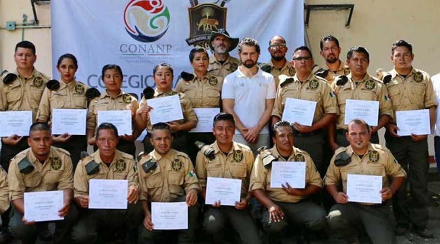Lista la primera generación de guardaparques de México. Noticias en tiempo real