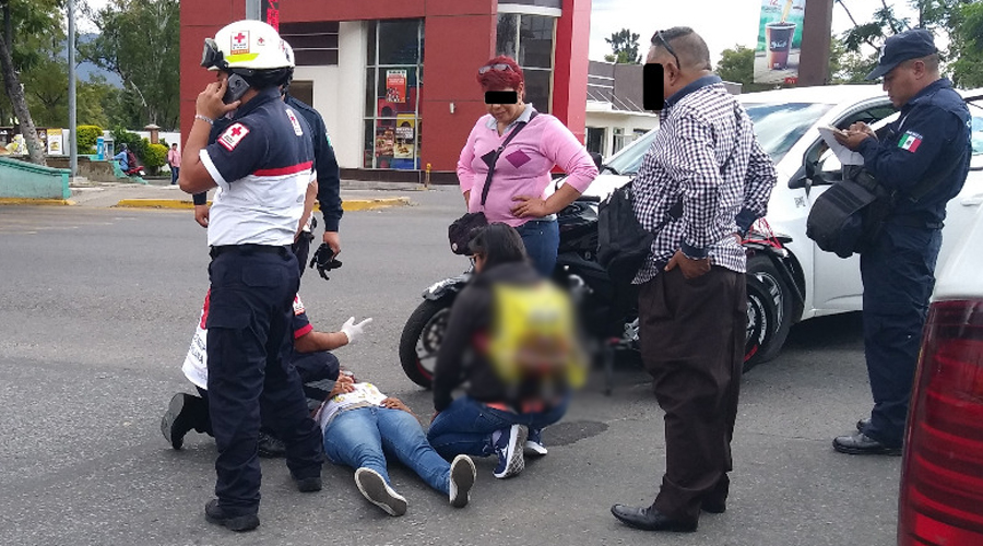 Atropellan a joven motociclista en el crucero de Manuel Ruíz. Noticias en tiempo real