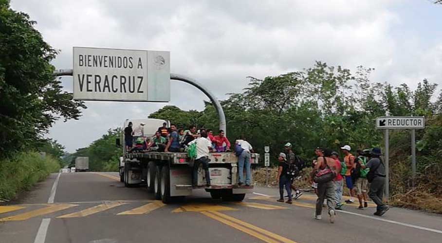 Cae tormenta sobre migrantes en el Istmo de Oaxaca. Noticias en tiempo real