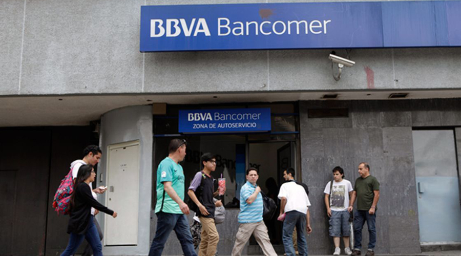 ¿Cuáles son las comisiones que dejarían de cobrar los bancos en México con la iniciativa de Morena?. Noticias en tiempo real