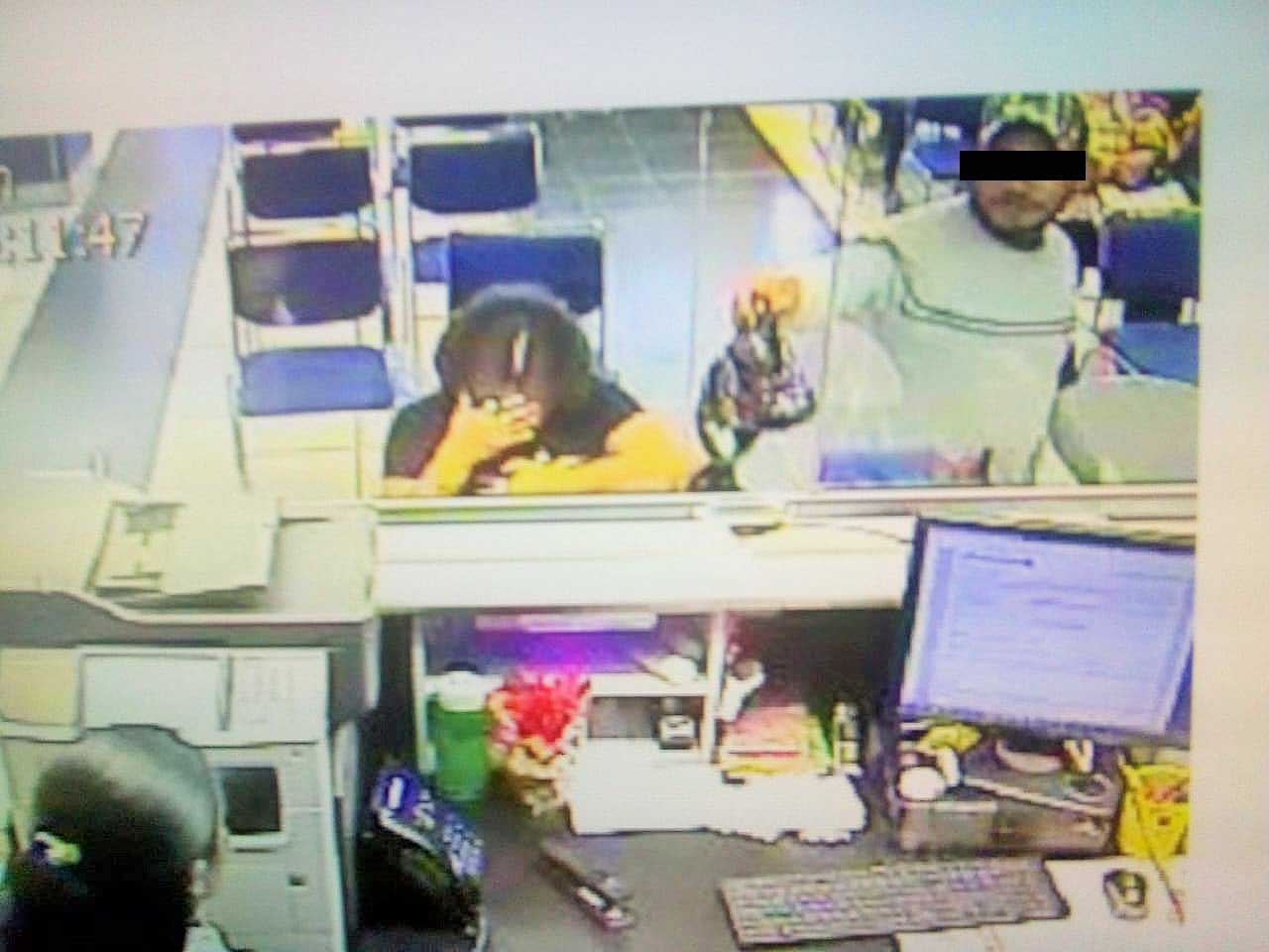Cuatro sujetos asaltan sucursal bancaria en Santa Rosa. Noticias en tiempo real