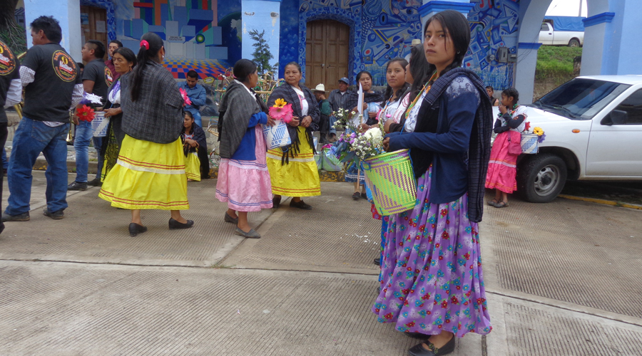 Realizan el primer coloquio universitario  de tres culturas en la Mixteca. Noticias en tiempo real