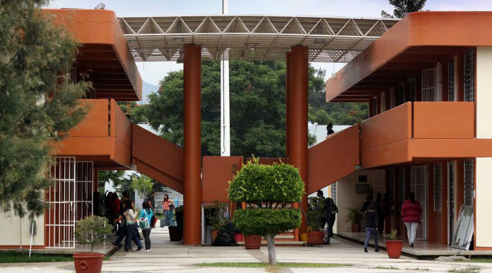 Alumnas de la Ciudad de Oaxaca denuncian abusos sexuales. Noticias en tiempo real