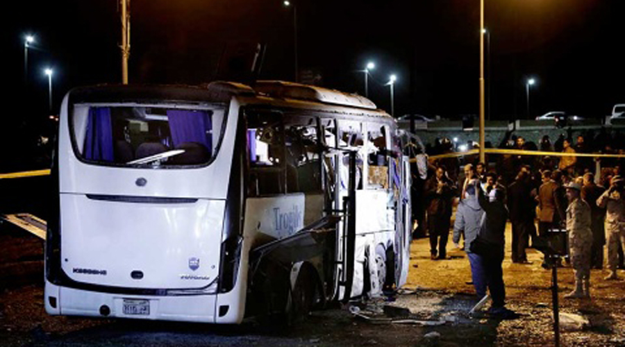 Fuerzas egipcias matan a 40 supuestos terroristas tras atentado. Noticias en tiempo real