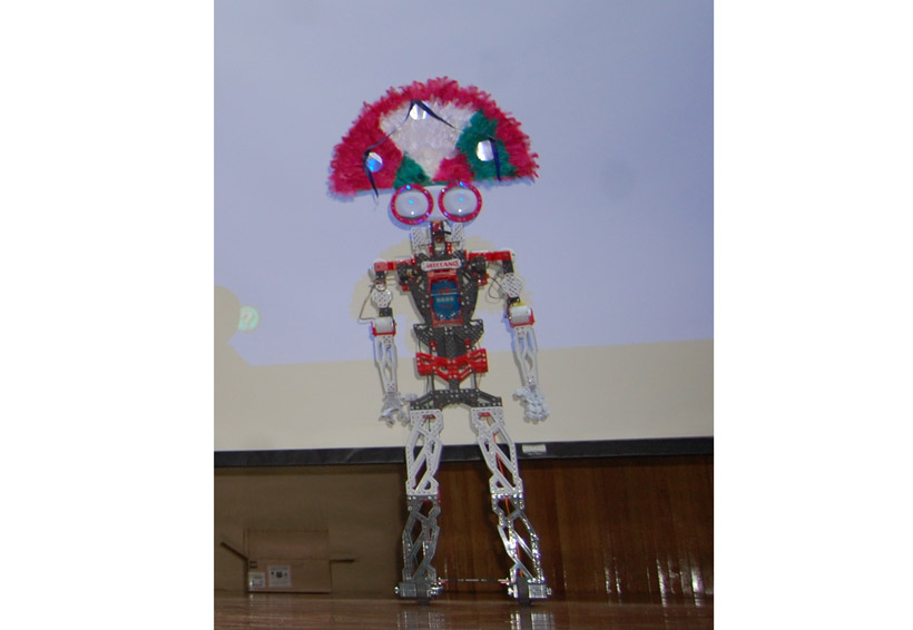 Oaxaqueños, finalistas en concurso internacional de robótica