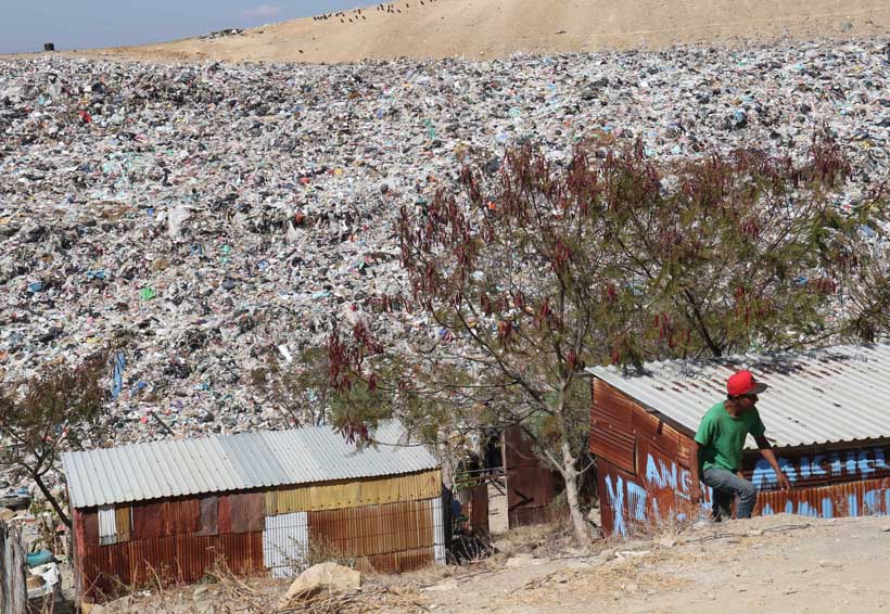 ¿Hay derechos humanos  viviendo en un basurero?