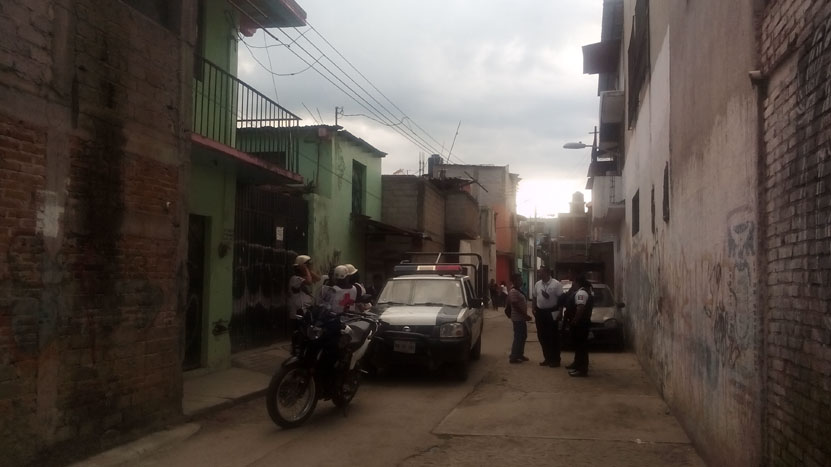 Hallan colgado a un policía municipal en la colonia Arboledas | El Imparcial de Oaxaca