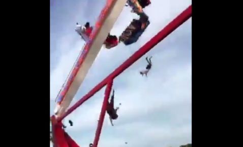 Video: Juego mecánico se desarma en feria y salen volando las personas | El Imparcial de Oaxaca