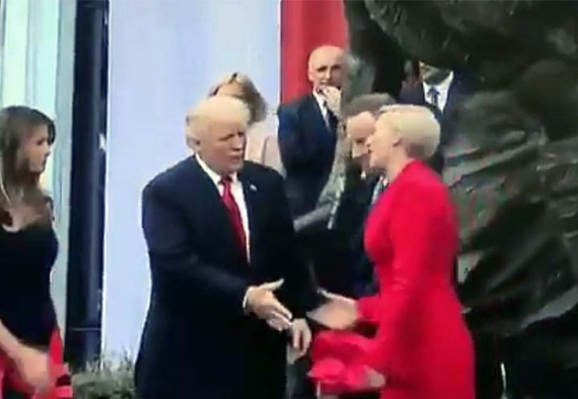 Video: Primera dama de Polonia deja a Trump ‘con la mano estirada’ | El Imparcial de Oaxaca